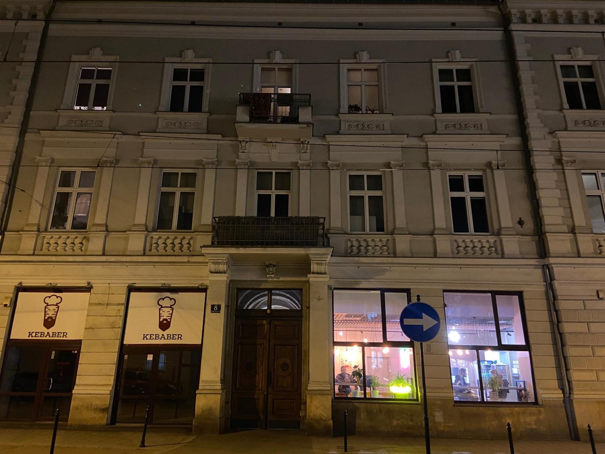 Hostel Uno-No Alkohol! Age Limit From 18 Until 55! — Zdjęcia 1